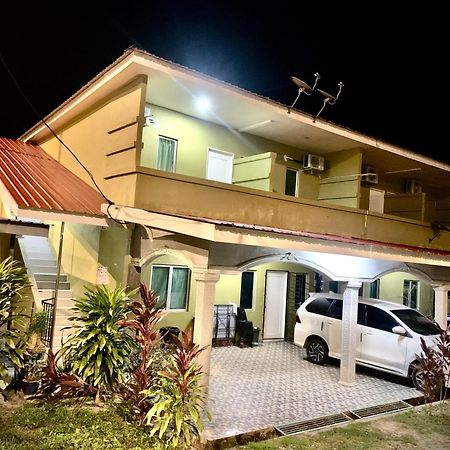 Maze Roomstay Langkawi Пантай-Ченанг Екстер'єр фото